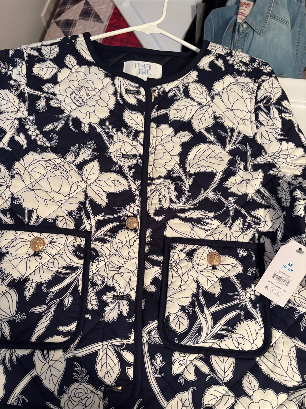 Time and Tru Navy Quilted Floral Puffer Jacket with White Print